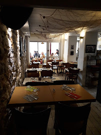 Atmosphère du Restaurant Les Têtes d'Ail à Toulon - n°6