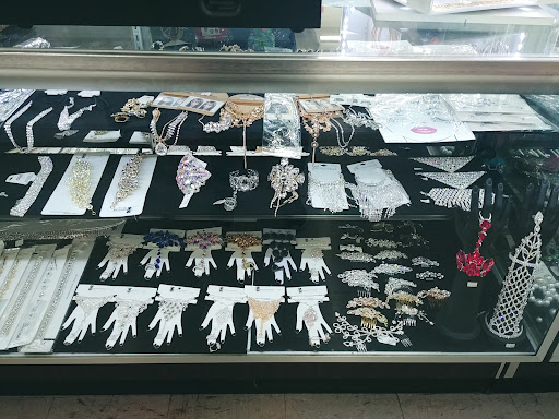 Cosmetics Store «Hair Joy Beauty Supply», reviews and photos, 3531 Cleveland Ave, Columbus, OH 43224, USA