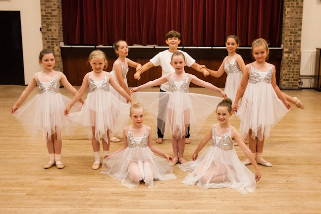 Vinnies Dance & Theatre School - Dance school