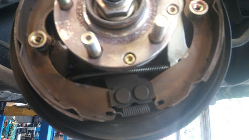 Auto Repair Shop «Rick Johnson Auto & Tire», reviews and photos, 15530 S Tamiami Trail, Fort Myers, FL 33908, USA