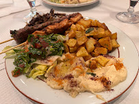Plats et boissons du Restaurant libanais Restaurant SANIOURA à Paris - n°1