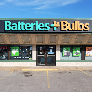 Car Battery Store «Batteries Plus Bulbs», reviews and photos, 5474 S 27th St, Milwaukee, WI 53221, USA