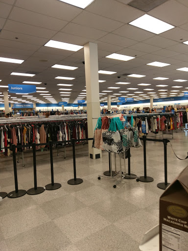 Clothing Store «Ross Dress for Less», reviews and photos, 2851 El Camino Real, Tustin, CA 92782, USA