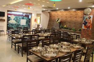 Shree Hari Krushna Restaurant - Best Gujarati Thali Restaurant image