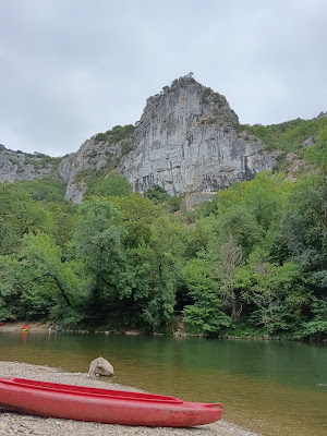 La plage des Robinsons à Saint-Antonin-Noble-Val