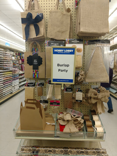 Craft Store «Hobby Lobby», reviews and photos, 44725 Schoenherr Rd, Sterling Heights, MI 48313, USA