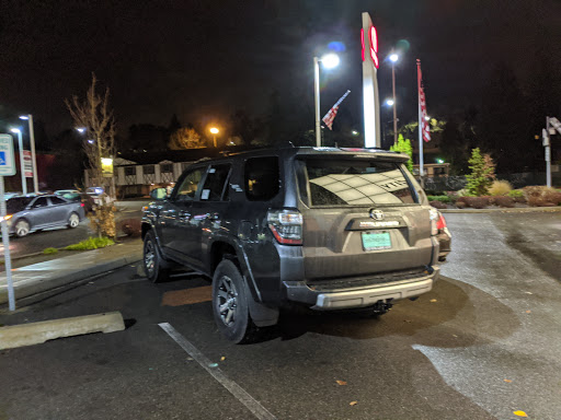 Toyota Dealer «Toyota of Lake City», reviews and photos, 13355 Lake City Way NE, Seattle, WA 98125, USA