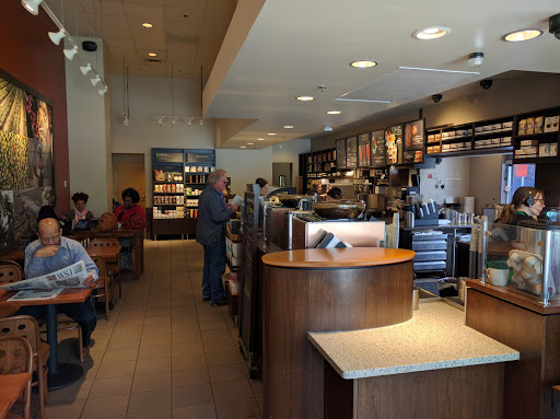 Coffee Shop «Starbucks», reviews and photos, 2751 N Mayfair Rd A, Wauwatosa, WI 53222, USA