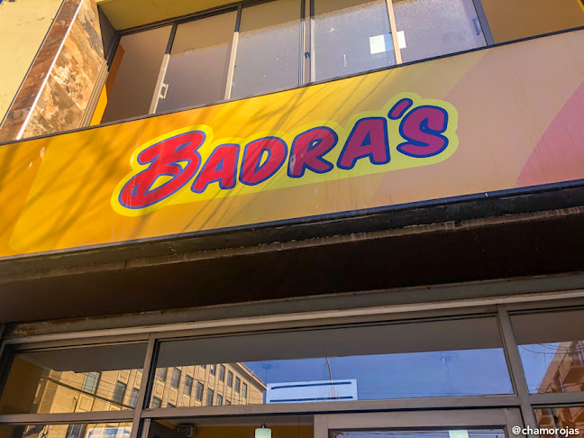 Teléfono de BADRA`S Shawarma, American Chicken & Arepas