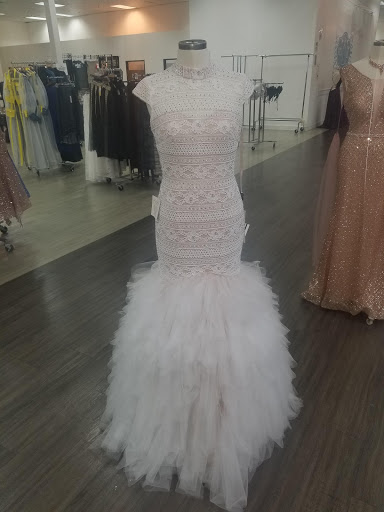 Dress Store «Dress Up», reviews and photos, 4343 Gannon Ln, Dallas, TX 75237, USA