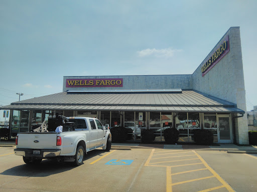 Shopping Mall «Preston Forest Shopping Center», reviews and photos, Preston Rd & Forest Lane, Dallas, TX 75230, USA