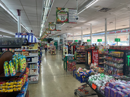 Supermarket «Family Foods Market», reviews and photos, 19230 Harper Ave, Harper Woods, MI 48225, USA