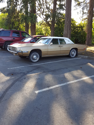 Auto Repair Shop «Accurate Auto of Lake Oswego», reviews and photos, 7025 SW McEwan Rd, Lake Oswego, OR 97035, USA