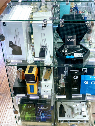 Vaporizer Store «Vape Master & Smoke Shop», reviews and photos, 1708 Long Beach Blvd, Long Beach, CA 90813, USA