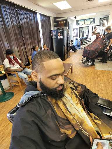 Barber Shop «J Clark Barber Shop», reviews and photos, 2485 State St, Lafayette, IN 47905, USA