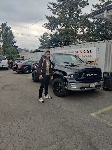 Car Dealer «Sunrise Auto Sales», reviews and photos, 16001 SE McLoughlin Blvd, Milwaukie, OR 97267, USA