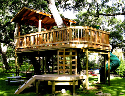 Deck Builder «River City Deck and Patio», reviews and photos