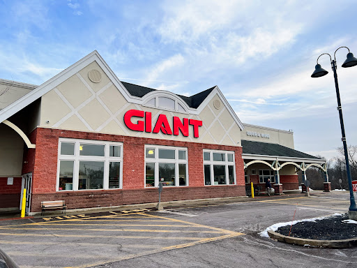 Grocery Store «Giant Food Stores», reviews and photos, 86 Glocker Way, Pottstown, PA 19465, USA