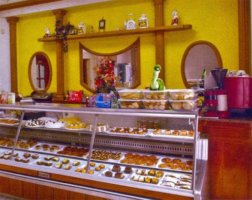 Confitería La Torre en Colunga, Asturias