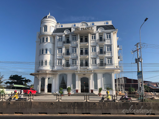 Khách sạn Đài Trang