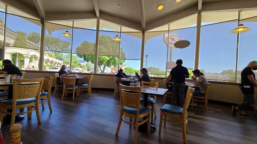 Margie's Diner 93446