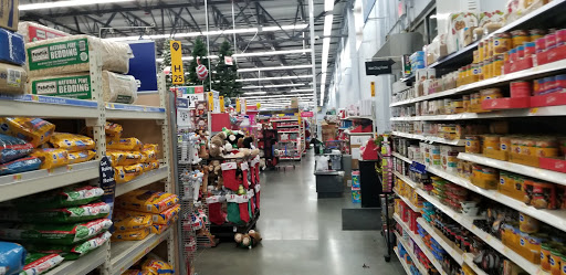 Supermarket «Walmart Supercenter», reviews and photos, 612 E Main St, Hohenwald, TN 38462, USA