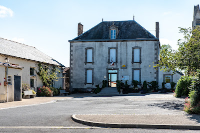 Mairie annexe de Chambroutet à Bressuire