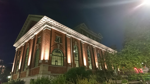 Tourist Attraction «Chihuly Bridge of Glass», reviews and photos, Bridge of Glass, Tacoma, WA 98402, USA