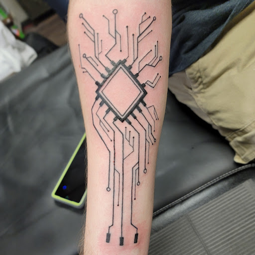 Tattoo Shop «Guerilla Tattoo», reviews and photos, 19 W King St, Shippensburg, PA 17257, USA