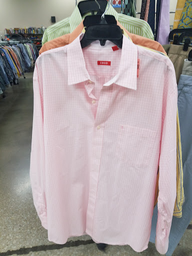 Thrift Store «Goodwill Store & Donation Center», reviews and photos, 123 S Weber Rd, Bolingbrook, IL 60490, USA