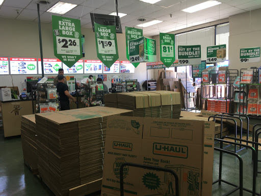 Truck Rental Agency «U-Haul Moving & Storage of Redwood City», reviews and photos, 2200 El Camino Real, Redwood City, CA 94063, USA