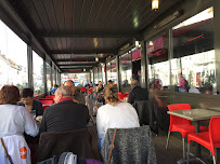 Atmosphère du Restaurant L'Ecu de France de Gourmet à Nemours - n°4