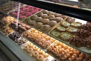 Yos Donuts image