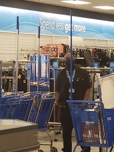 Clothing Store «Ross Dress for Less», reviews and photos, 20618 I-45, Spring, TX 77373, USA