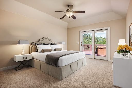 Nicole Spencer, Realtor image
