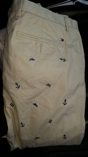 Used Clothing Store «Buffalo Exchange Houston», reviews and photos, 2901 S Shepherd Dr, Houston, TX 77098, USA