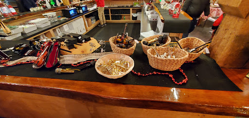 Farm «Jones Family Farms», reviews and photos, 606 Walnut Tree Hill Rd, Shelton, CT 06484, USA