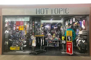 Hot Topic image