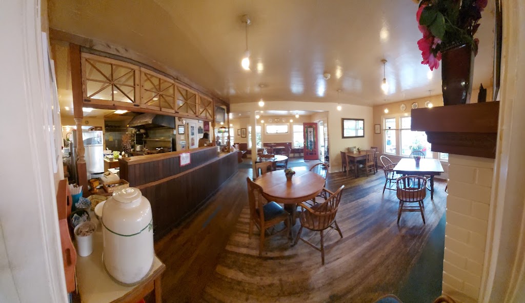 The Boarding House 98027