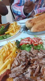 Plats et boissons du Restaurant turc CHËF KEBAP Halal à Pierrefitte-sur-Seine - n°1