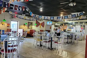 El Zarape De Antonio Mexican Restaurant image