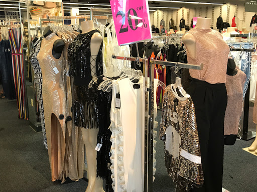 Clothing Store «Showtime Shoes - Got the Look», reviews and photos, 1000 Easton Rd #108, Wyncote, PA 19095, USA