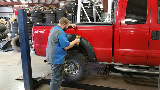 Auto Repair Shop «Quality Tire Service», reviews and photos, 2420 Hiller Ridge, Johnsburg, IL 60051, USA