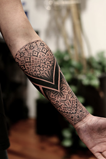 Tattoo Shop «Crown & Anchor Tattoo Parlor», reviews and photos, 626 NJ-88, Point Pleasant, NJ 08742, USA