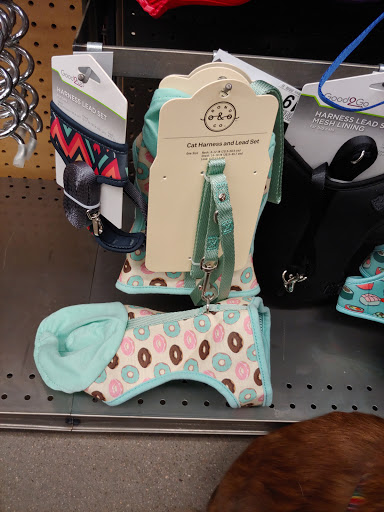 Pet Supply Store «Petco Animal Supplies», reviews and photos, 3705 E Colfax Ave #102, Denver, CO 80206, USA