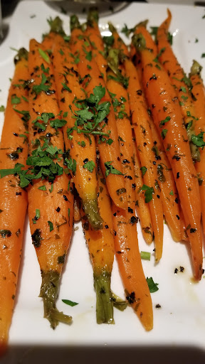 Wine Store «Dominion Wine and Beer», reviews and photos, 107 Rowell Ct, Falls Church, VA 22046, USA