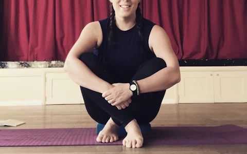 Hannah Bools - Yoga and Wellbeing image