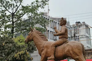 Wasa Circle Horse Statue image