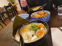 Soupe du Restaurant de nouilles (ramen) Yamanashi Ramen à Paris - n°13