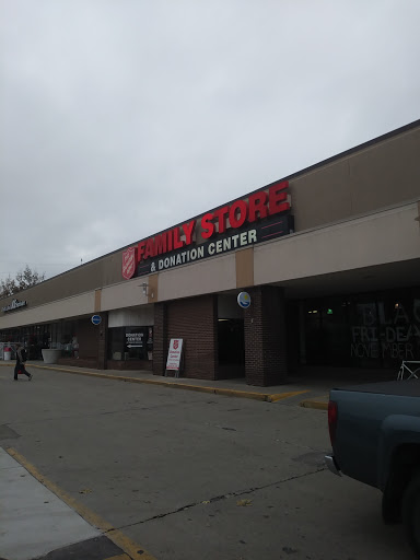 Thrift Store «The Salvation Army Family Store & Donation Center», reviews and photos